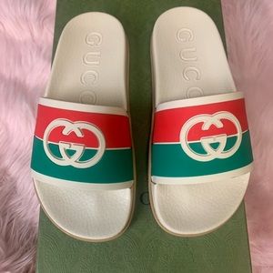 Womens Gucci Slides